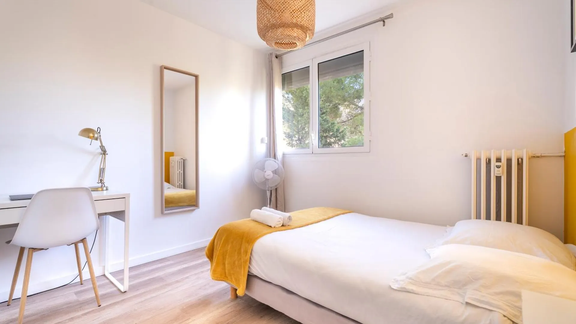 Appartement Cosy Et Raffine Proche Gare Toulon Apartment