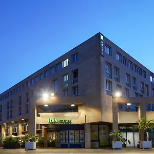 Hotel Ibis Styles Centre Port, Tolone